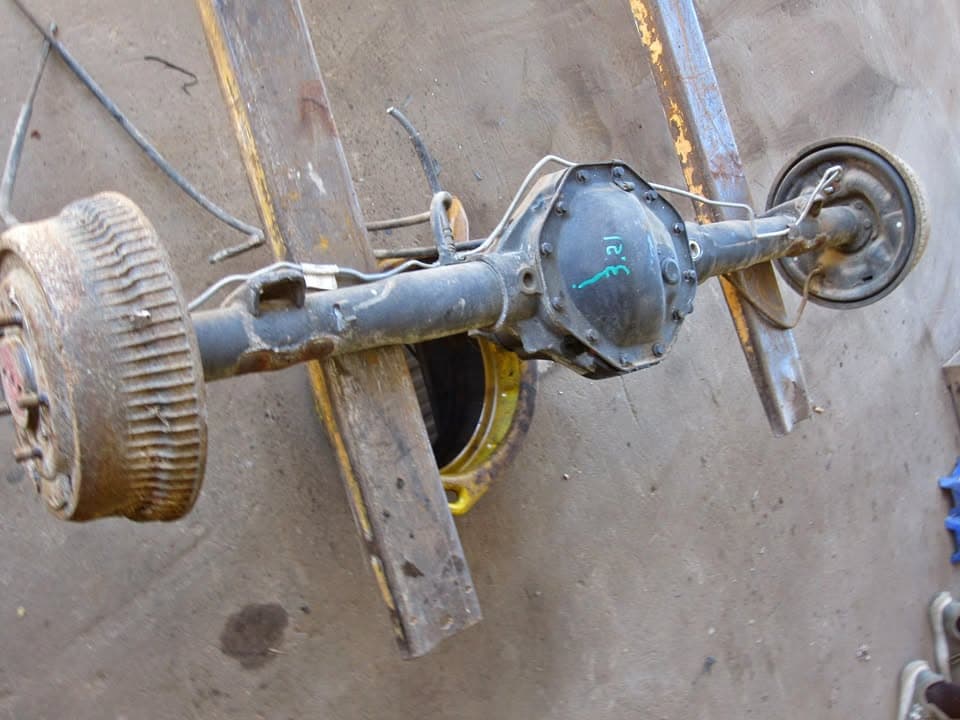 85-93 Dodge Truck Ramcharger 9 1/4 Rear Axle 3.21 Ratio Open Gears
